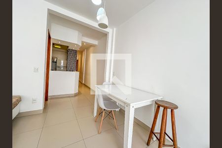 Apartamento para alugar com 54m², 2 quartos e sem vaga Apartamento para alugar com 54m², 2 quartos e sem vagaCopa
