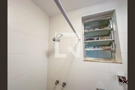 Apartamento para alugar com 54m², 2 quartos e sem vaga Apartamento para alugar com 54m², 2 quartos e sem vagaBanheiro Social