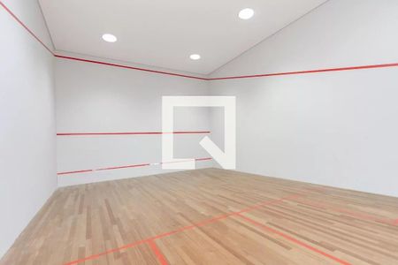 Apartamento à venda com 33m², 1 quarto e 1 vagaSquash