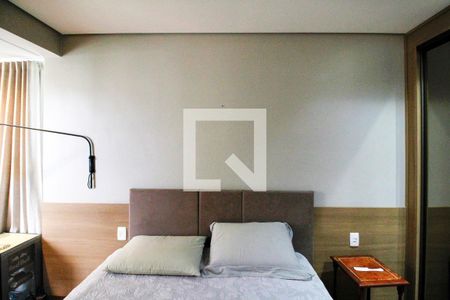 Quarto de apartamento para alugar com 1 quarto, 55m² em Lourdes, Belo Horizonte