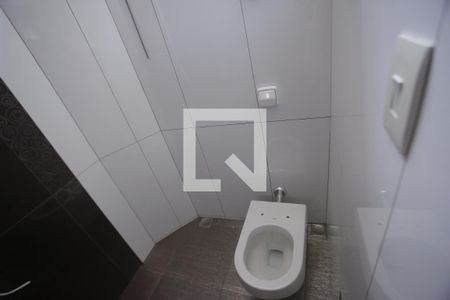 Casa à venda com 212m², 3 quartos e 4 vagasBanheiro