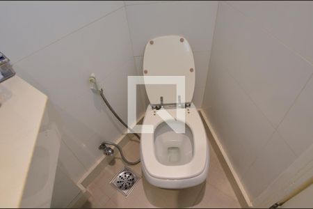 Apartamento à venda com 500m², 4 quartos e 2 vagas Apartamento à venda com 500m², 4 quartos e 2 vagasBanheiro