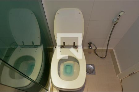 Apartamento à venda com 500m², 4 quartos e 2 vagas Apartamento à venda com 500m², 4 quartos e 2 vagasBanheiro