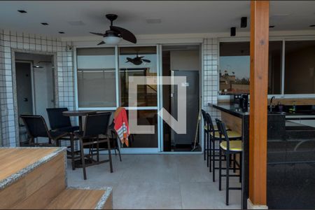 Apartamento à venda com 500m², 4 quartos e 2 vagas Apartamento à venda com 500m², 4 quartos e 2 vagasÁrea externa