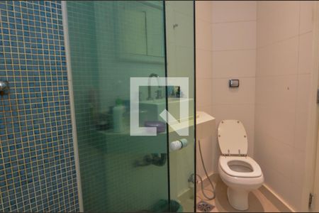 Apartamento à venda com 500m², 4 quartos e 2 vagas Apartamento à venda com 500m², 4 quartos e 2 vagasBanheiro