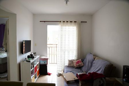 Sala de apartamento para alugar com 2 quartos, 48m² em Vila São Joaquim, Cotia