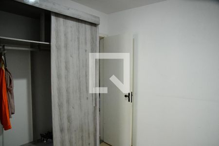 Quarto de apartamento para alugar com 2 quartos, 48m² em Vila São Joaquim, Cotia
