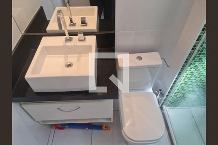 Apartamento para alugar com 83m², 2 quartos e 2 vagas Apartamento para alugar com 83m², 2 quartos e 2 vagasBanheiro social