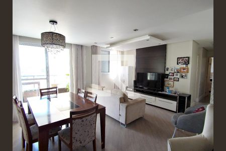 Sala  de apartamento para alugar com 2 quartos, 83m² em Jardim Zaira, Guarulhos