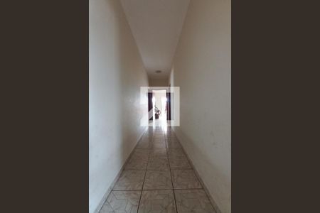 Corredor  de casa à venda com 5 quartos, 250m² em Parque Jambeiro, Campinas