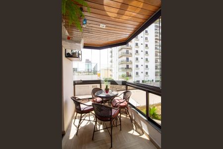 Sacada da Sala de apartamento para alugar com 3 quartos, 144m² em Vila Galvão, Guarulhos
