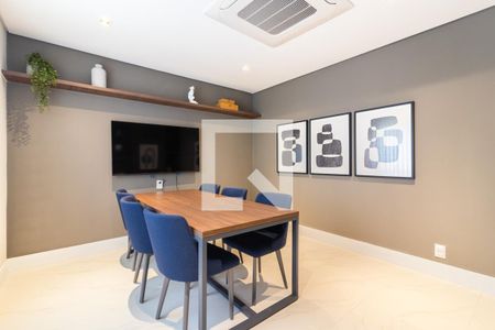 Apartamento para alugar com 31m², 1 quarto e sem vaga Apartamento para alugar com 31m², 1 quarto e sem vagaÁrea comum - Sala de Reunião