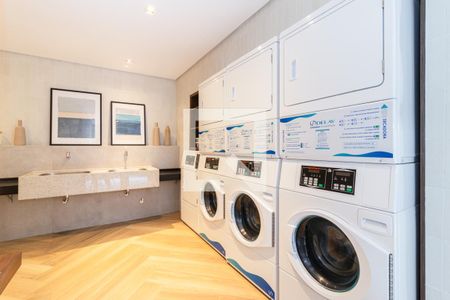 Apartamento para alugar com 31m², 1 quarto e sem vaga Apartamento para alugar com 31m², 1 quarto e sem vagaÁrea comum - Lavanderia