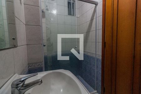 Apartamento para alugar com 70m², 3 quartos e sem vagaBanheiro