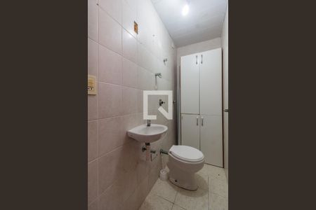 Apartamento para alugar com 70m², 3 quartos e sem vagaBanheiro