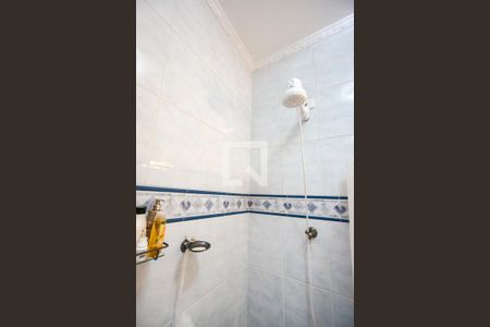 Casa à venda com 140m², 3 quartos e 2 vagasChuveiro