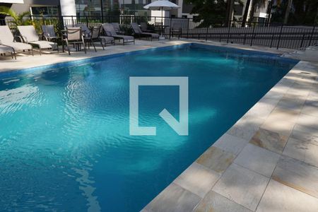 Apartamento para alugar com 37m², 2 quartos e 1 vagaÁrea comum - Piscina