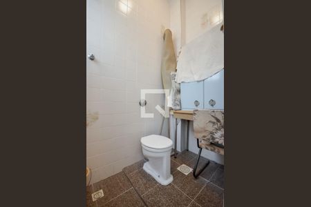 Apartamento à venda com 71m², 2 quartos e sem vagaBanheiro de Serviço