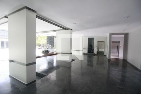 Apartamento para alugar com 133m², 2 quartos e 1 vagaHall Social