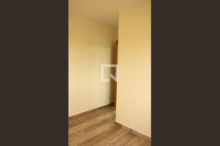 Quarto 1 de apartamento para alugar com 2 quartos, 54m² em Quitaúna, Osasco