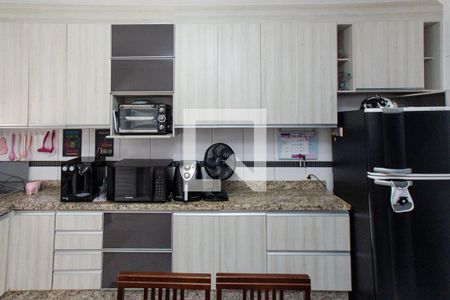 Casa à venda com 161m², 4 quartos e 3 vagas Casa à venda com 161m², 4 quartos e 3 vagasCozinha