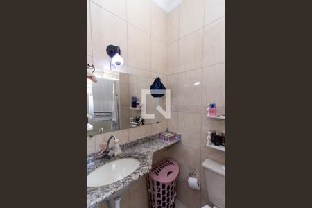 Casa à venda com 161m², 4 quartos e 3 vagas Casa à venda com 161m², 4 quartos e 3 vagasBanheiro da Suíte 2