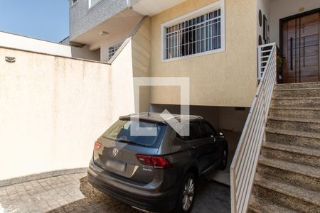 Casa à venda com 161m², 4 quartos e 3 vagas Casa à venda com 161m², 4 quartos e 3 vagasGaragem