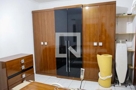 Quarto 1 de casa para alugar com 1 quarto, 47m² em Ayrosa, Osasco