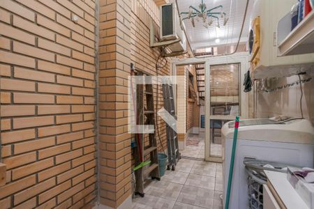 Casa à venda com 150m², 2 quartos e 3 vagas Casa à venda com 150m², 2 quartos e 3 vagasÁrea de Serviço