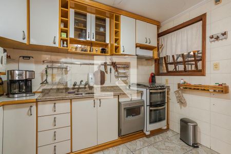 Casa à venda com 150m², 2 quartos e 3 vagas Casa à venda com 150m², 2 quartos e 3 vagasCozinha