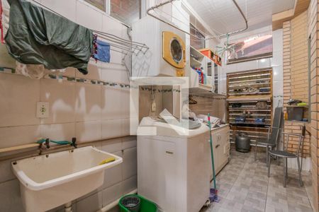 Casa à venda com 150m², 2 quartos e 3 vagas Casa à venda com 150m², 2 quartos e 3 vagasÁrea de Serviço