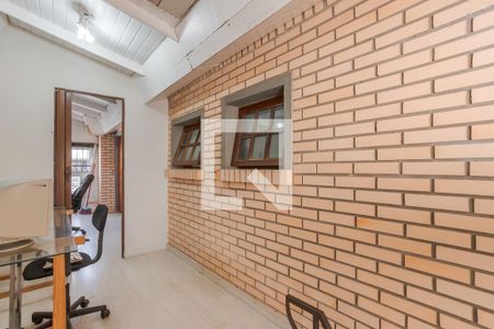 Casa à venda com 150m², 2 quartos e 3 vagas Casa à venda com 150m², 2 quartos e 3 vagasEscritório 2