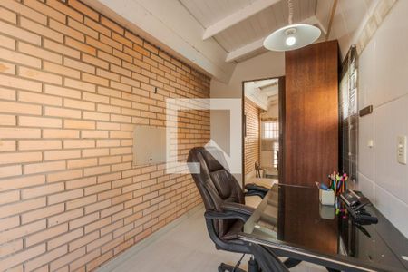 Casa à venda com 150m², 2 quartos e 3 vagas Casa à venda com 150m², 2 quartos e 3 vagasEscritório 1