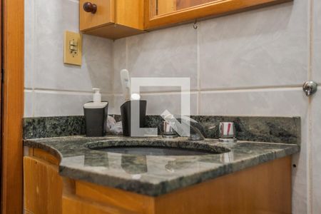 Casa à venda com 150m², 2 quartos e 3 vagas Casa à venda com 150m², 2 quartos e 3 vagasBanheiro