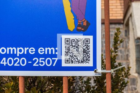 Casa à venda com 150m², 2 quartos e 3 vagas Casa à venda com 150m², 2 quartos e 3 vagasPlaquinha