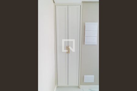 Studio para alugar com 31m², 1 quarto e sem vaga Studio para alugar com 31m², 1 quarto e sem vagaCozinha - Armários