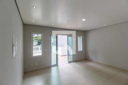 Casa de condomínio para alugar com 100m², 2 quartos e 1 vagaSala de TV