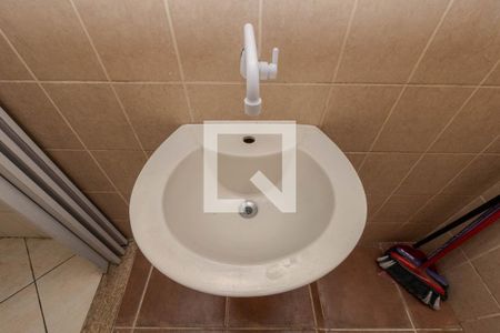 Studio para alugar com 45m², 1 quarto e sem vaga Studio para alugar com 45m², 1 quarto e sem vagaBanheiro