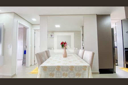 Sala - Sala de Jantar de apartamento à venda com 2 quartos, 52m² em Vila Scarpelli, Santo André