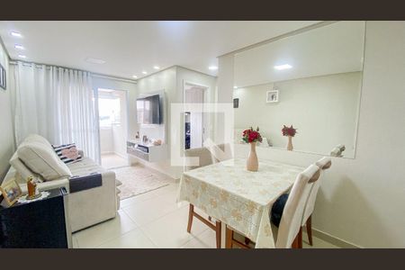 Sala - Sala de Jantar de apartamento à venda com 2 quartos, 52m² em Vila Scarpelli, Santo André