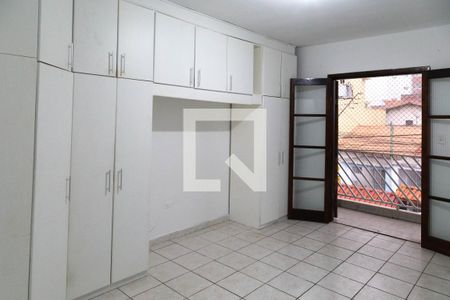Quarto 1 de casa para alugar com 2 quartos, 140m² em Vila das Palmeiras, Guarulhos