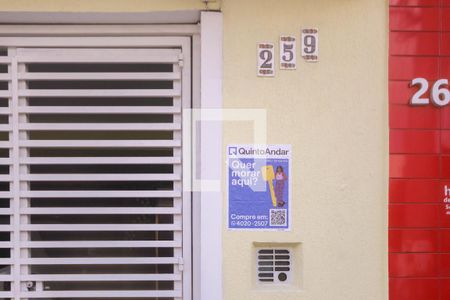 Casa à venda com 105m², 3 quartos e 2 vagasPlaca