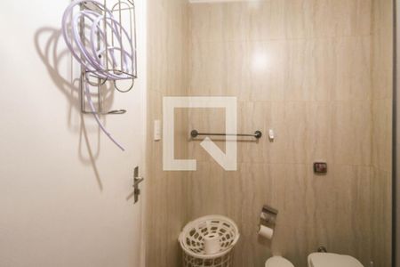 Casa à venda com 105m², 3 quartos e 2 vagasBanheiro do quarto 2