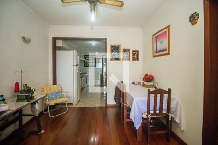 Sala de casa à venda com 4 quartos, 245m² em Jardim Itu, Porto Alegre