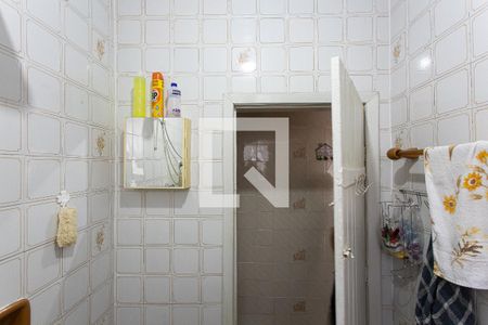 Casa à venda com 80m², 2 quartos e 6 vagas Casa à venda com 80m², 2 quartos e 6 vagasBanheiro