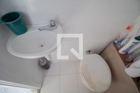 Casa de condomínio para alugar com 99m², 3 quartos e 1 vaga Casa de condomínio para alugar com 99m², 3 quartos e 1 vagaBanheiro de serviço