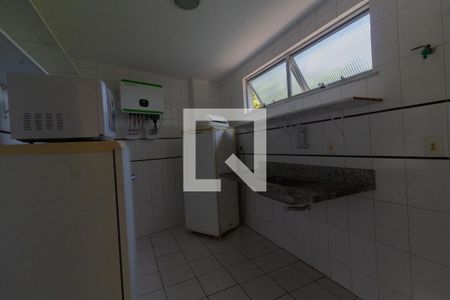 Casa de condomínio para alugar com 99m², 3 quartos e 1 vaga Casa de condomínio para alugar com 99m², 3 quartos e 1 vagaCozinha do Salão de Festas