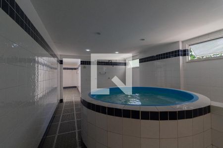 Casa de condomínio para alugar com 99m², 3 quartos e 1 vaga Casa de condomínio para alugar com 99m², 3 quartos e 1 vagaSaúna