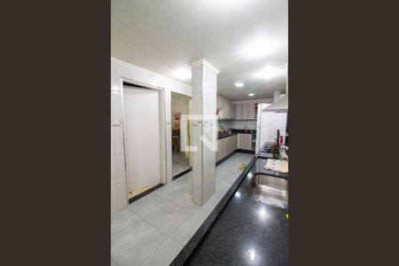 Casa à venda com 300m², 3 quartos e 2 vagasCozinha