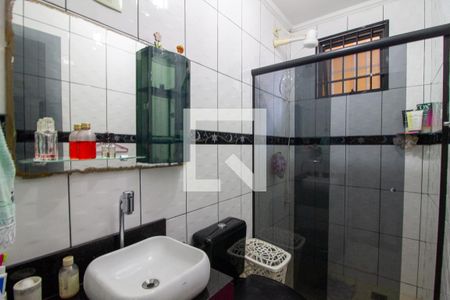 Casa à venda com 300m², 3 quartos e 2 vagasBanheiro Quarto 2 